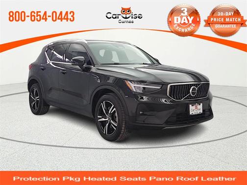 2023 Volvo XC40 B5 Plus Bright Theme