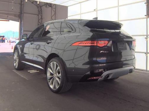 2018 Jaguar F-PACE S