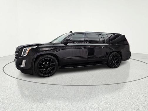 2018 Cadillac Escalade ESV Luxury