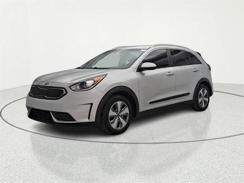 2017 Kia Niro LX