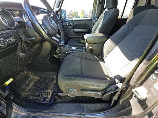 2022 Jeep Gladiator Sport S