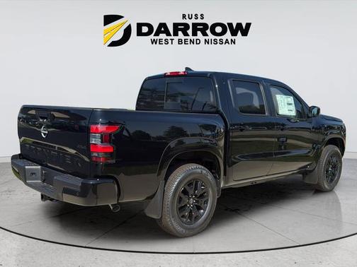 Super Black 2026 Nissan Frontier SV