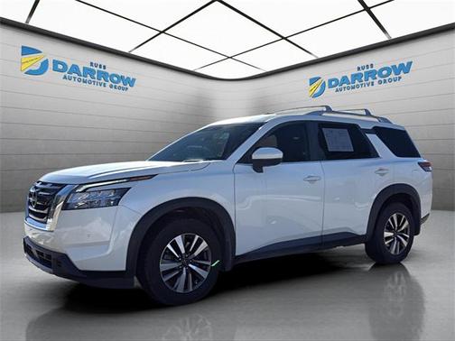 2023 Nissan Pathfinder SL 4WD