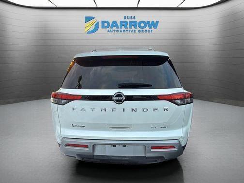 Pearl White Tricoat 2023 Nissan Pathfinder SL 4WD