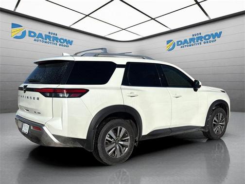 2023 Nissan Pathfinder SL 4WD