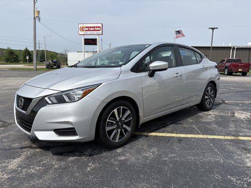 2022 Nissan Versa 1.6 SV