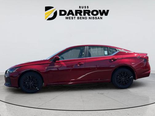 Scarlet Ember Tintcoat 2026 Nissan Altima 2.5 SV