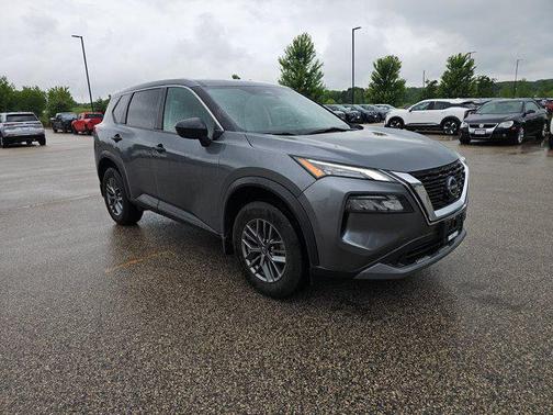 2022 Nissan Rogue S