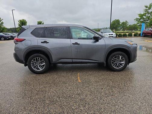 2022 Nissan Rogue S