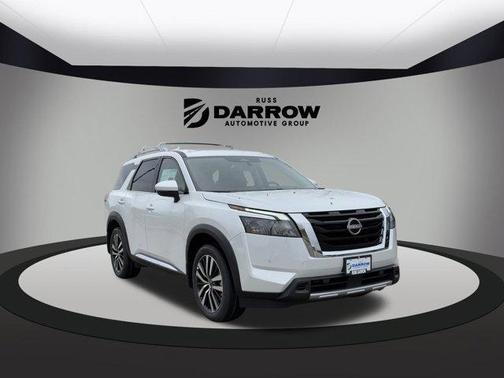 2025 Nissan Pathfinder Platinum 4WD