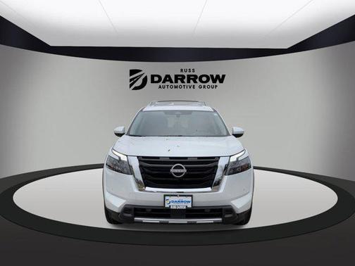 2025 Nissan Pathfinder Platinum 4WD