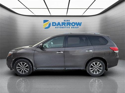 2016 Nissan Pathfinder SV