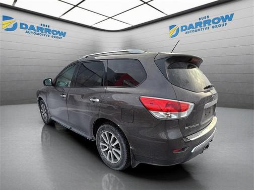 2016 Nissan Pathfinder SV