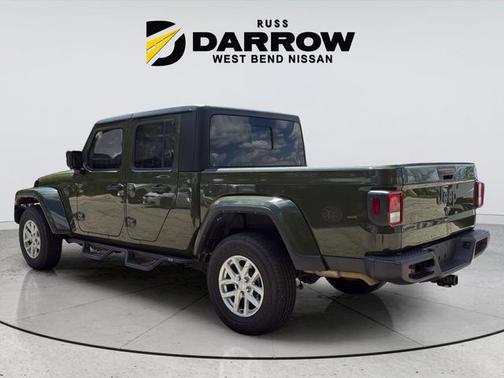 Sarge Green Clearcoat 2023 Jeep Gladiator Sport S