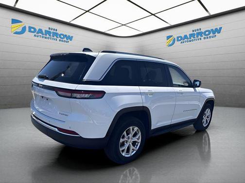 Bright White Clearcoat 2023 Jeep Grand Cherokee Limited
