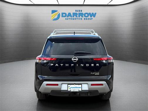 2025 Nissan Pathfinder Platinum 4WD