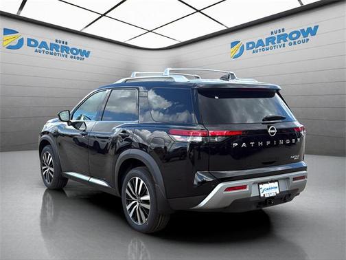 2025 Nissan Pathfinder Platinum 4WD