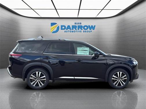 2025 Nissan Pathfinder Platinum 4WD