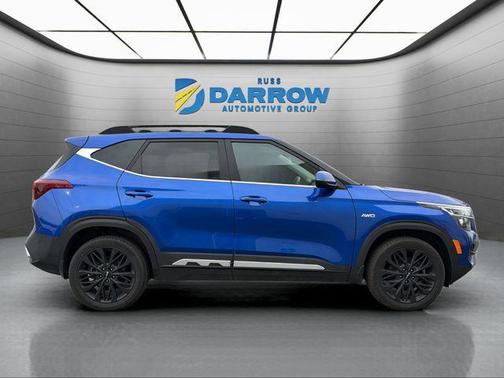 Neptune Blue 2023 Kia Seltos Nightfall Edition