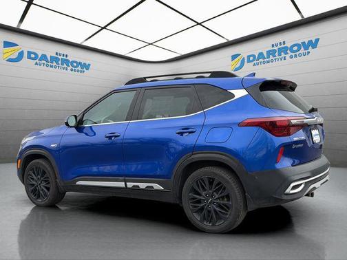 Neptune Blue 2023 Kia Seltos Nightfall Edition