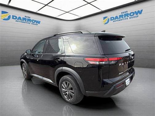 2023 Nissan Pathfinder SV 4WD