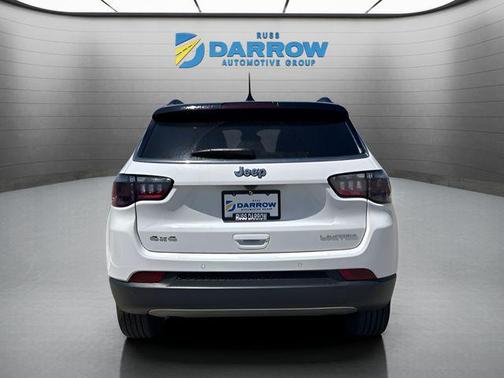 Bright White Clearcoat 2024 Jeep Compass Limited