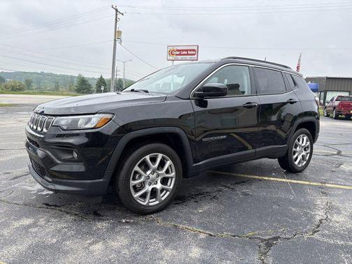 2022 Jeep Compass Latitude Lux