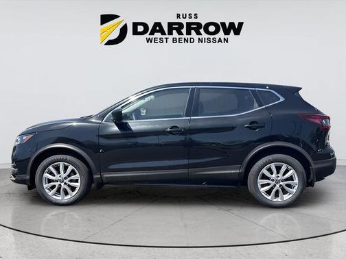 Magnetic Black Pearl 2021 Nissan Rogue Sport S