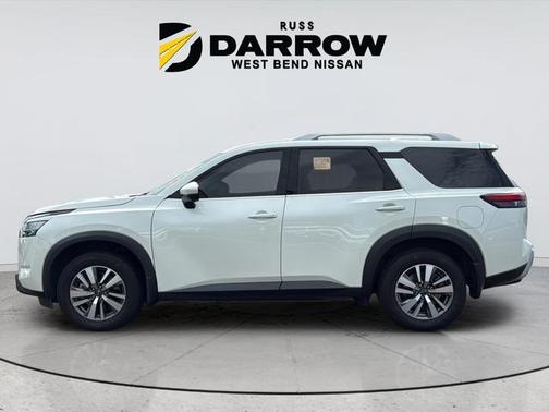 Pearl White Tricoat 2023 Nissan Pathfinder SL 4WD
