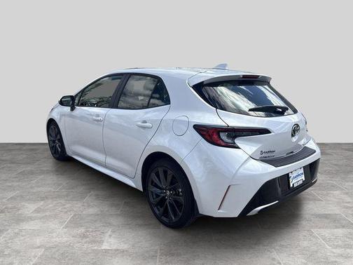 Wind Chill Pearl 2023 Toyota Corolla XSE