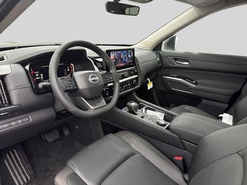 Super Black 2026 Nissan Pathfinder SL