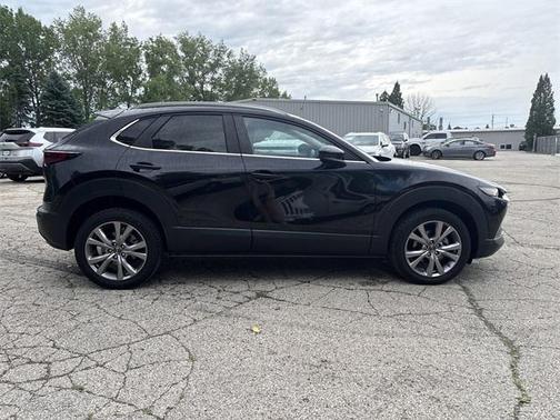 2022 Mazda CX-30 2.5 S Select Package