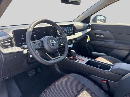 Gun Metallic 2026 Nissan Kicks SR
