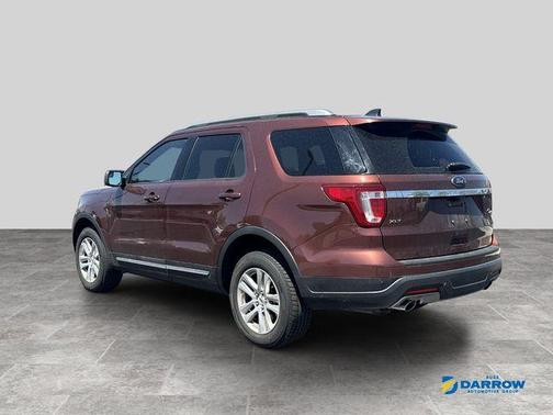 Ruby Red Metallic Tinted Clearcoat 2018 Ford Explorer XLT