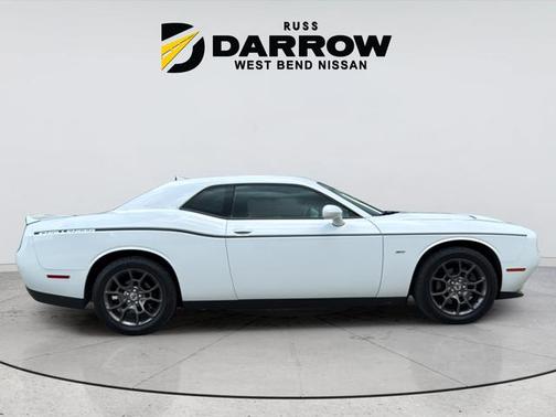 White Knuckle Clearcoat 2018 Dodge Challenger GT