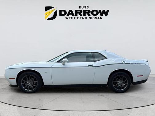 White Knuckle Clearcoat 2018 Dodge Challenger GT