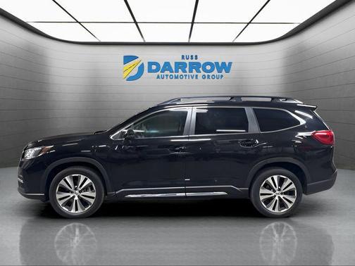 Crystal Black Silica 2022 Subaru Ascent Limited 8-Passenger