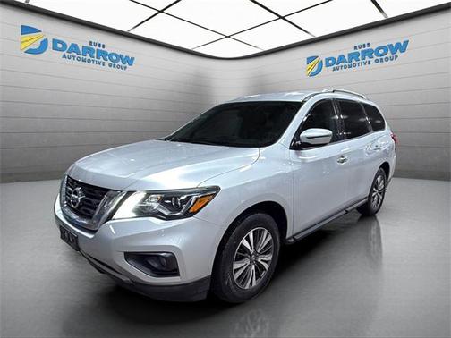 2017 Nissan Pathfinder SV