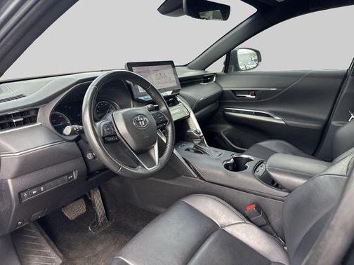 Coastal Gray 2023 Toyota Venza XLE