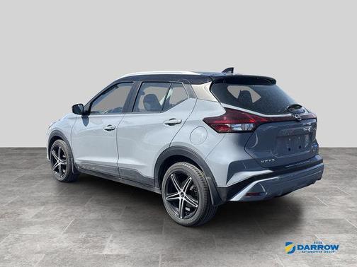 Gray/Super Black 2023 Nissan Kicks SV