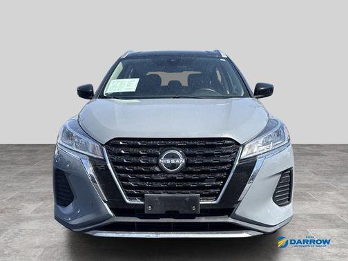 Gray/Super Black 2023 Nissan Kicks SV