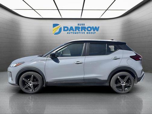 Gray/Super Black 2023 Nissan Kicks SV