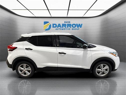 2020 Nissan Kicks S