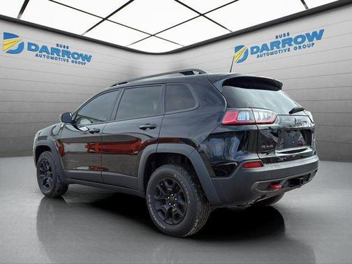 Diamond Black Crystal Pearlcoat 2021 Jeep Cherokee Trailhawk