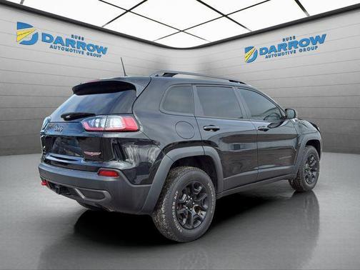 Diamond Black Crystal Pearlcoat 2021 Jeep Cherokee Trailhawk