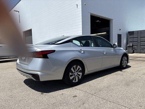 2020 Nissan Altima S FWD