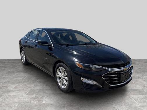 Black 2019 Chevrolet Malibu LT