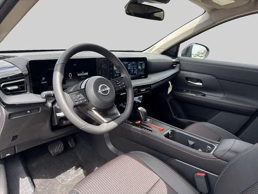 Gun Metallic 2026 Nissan Kicks SR