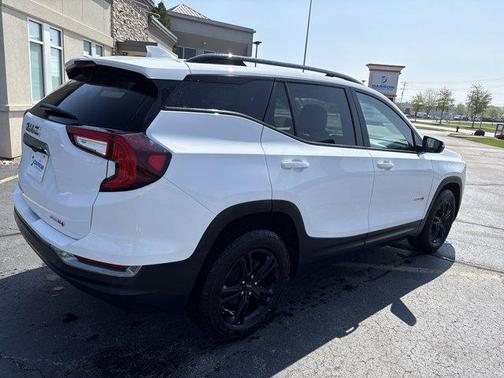 2022 GMC Terrain AWD AT4