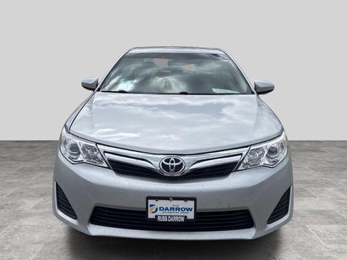 Classic Silver Metallic 2013 Toyota Camry LE
